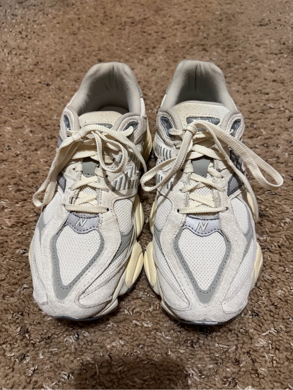 New Balance Women's Mesh & Suede Sneakers - Cream and Light Gray